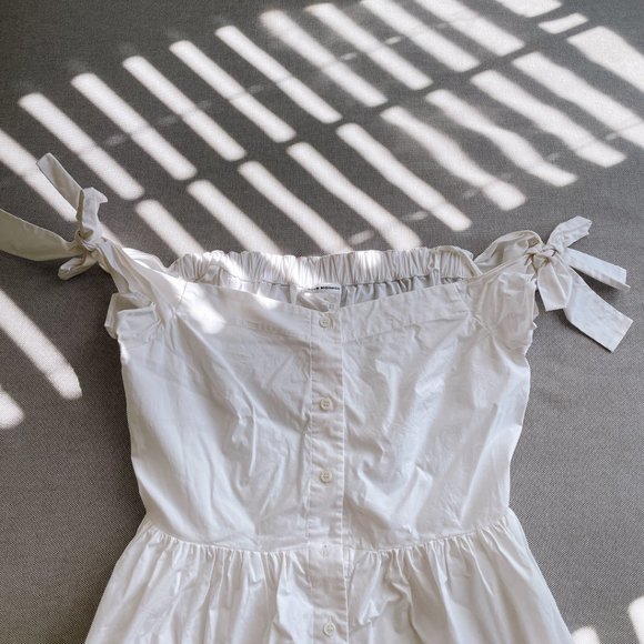 super super cute Club Monaco dress - Picture 2 of 5